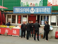-鑫朱雀农贸批发市场-地下停车场