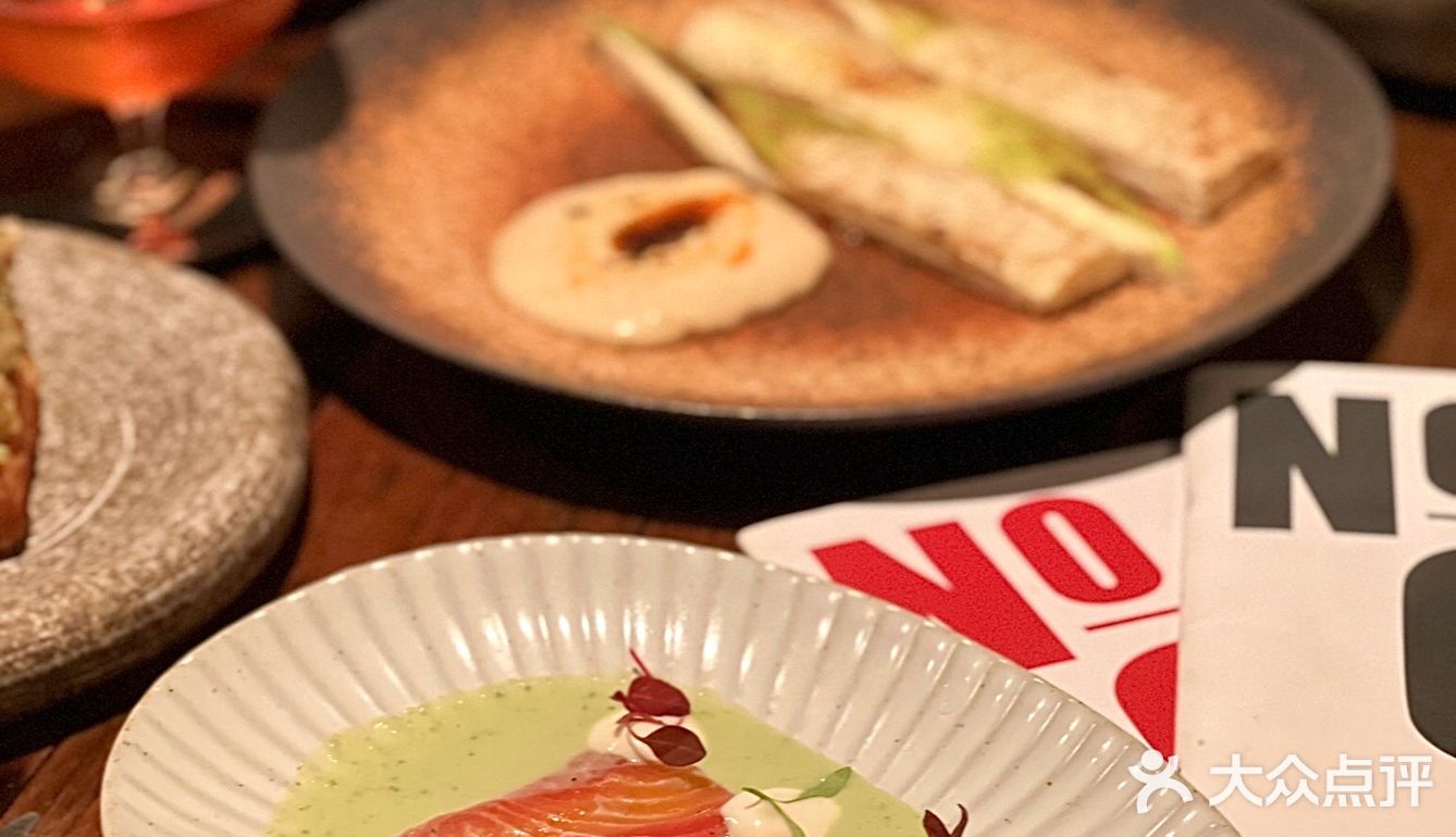 我去富民路只吃一家bistro…