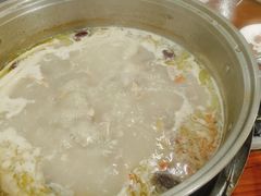 -15年老字号鑫鑫猪肚鸡·椰子鸡海南火锅(兴隆华侨农场店)