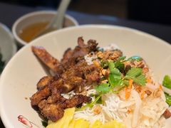 -大头虾越式风味餐厅(光明广场店)