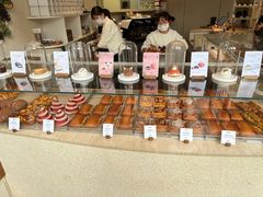 -VERIE BAKEHOUSE