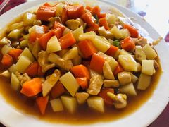 炒三丁-北京龙庆四季香农家饭庄·灶台鱼·碳烤虹鳟鱼(龙庆峡店)