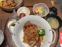 秘制辛辣照烧鸡饭-ITARU食堂·定食料理(西丽店)