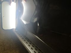 -鲨鱼皮汽车凹陷玻璃修复(静安店)