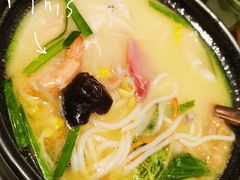 云南过桥米线-云海肴·汽锅鸡·云南菜(广安门天虹店)