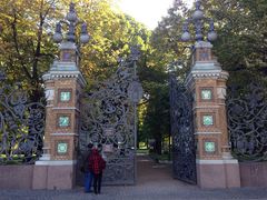 -滴血救世主教堂