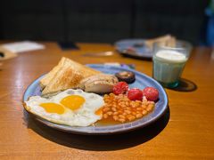 -JINNS锦时 steak&pizza(浸信会礼拜堂旧址店)