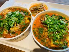-何记花甲(海岸城旗舰店)
