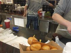 -桂桂茶(滨江百联店)