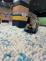 -MELAND CLUB亲子乐园·派对·餐厅(北京芳圆里ID MALL店)