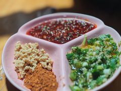 -两角签串串香十一年老字号(机场路店)