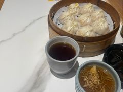 -馋三尺蟹粉小笼(人民广场店)