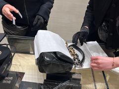 -Chanel(德基广场店)