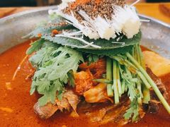 -喇喇排骨火锅·传统韩式脊骨汤(望京西园总店)