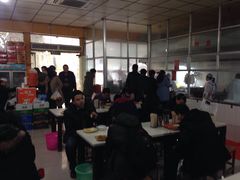 大堂-清真·方中山胡辣汤(兴华北街店)