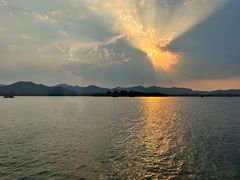 -柳莺湖上·湖景餐厅·江南菜(西湖店)