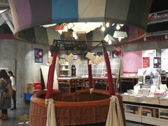 -上海世茂广场(南京东路店)