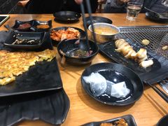 -肉甲韩国木炭烤肉(新壹街1店)