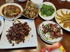 -宣威山野人家·现炒云南菜(金碧店)