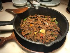 现炒黄牛肉-佬麻雀·新湘菜(珠海金发购物中心店)