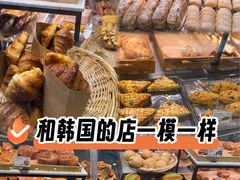 -巴黎贝甜(大宁国际商业广场店)