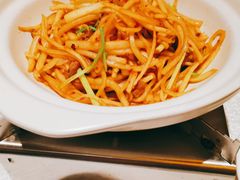 白萝卜丝炒黄牛肉-国味壹号·精品湘菜·宴请佳选(新天地店)