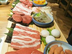 -明洞阿姨·韩式酱蟹烤肉·创意料理(三元桥店)