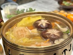 -云顶旋转自助景观餐厅