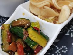 -八两八金·莱芜特色炒鸡(市南漳浦路店)