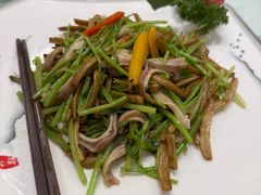 -潮珍苑海鲜粤菜酒家·广式茶点·宴请(临江大道店)