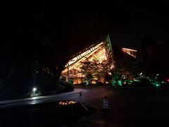 -深圳隐秀山居酒店
