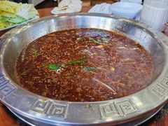 -刘胖娃鱼庄·特色肥肠鱼(杨家坪店)