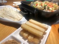 -小小河边鱼(天润城店)