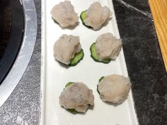 自制手打虾滑-小洋府铜锅涮肉(南锣鼓巷店)