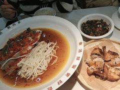 -湘当有饭剁椒鱼头(昆山招商花园城店)