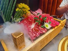 -铭牛烧肉·和牛海鲜自助(高新月牙湖店)