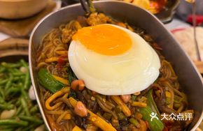 Lao Biao's Stir-Fried Luosifen