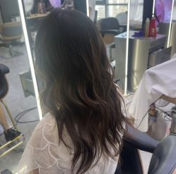 -藤野造型烫发染发