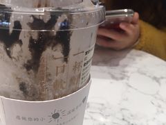 -奈雪的茶(青岛卓悦里INTOWN店)
