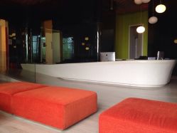 1215906036-芷妍医美