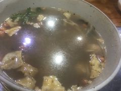 -大富蚝乌东哥饭店·石锅鱼杂·柠檬鸭(革新路店)
