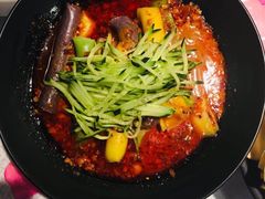 -SIGN星座主题音乐餐吧