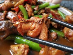 -八两八金·莱芜特色炒鸡(市南漳浦路店)