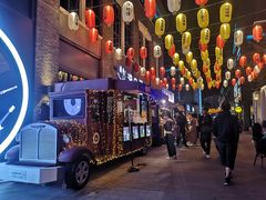 -吴山路夜市