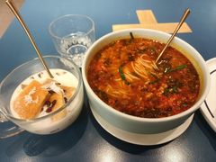 -一坐一忘云南菜(嘉里中心店)