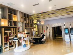 -西安大雁塔科技大学地铁站亚朵酒店