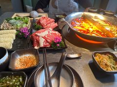 -湊湊火锅·茶憩(杭州湖滨银泰in77店)