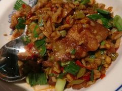 -坛宗剁椒鱼头(河西王府井店)