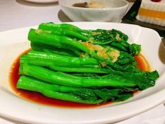 高汤灼菜心-屋顶花园餐厅(步行街老地王大厦店)