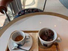 -LAVAZZA拉瓦萨咖啡(中航城君尚购物中心店)
